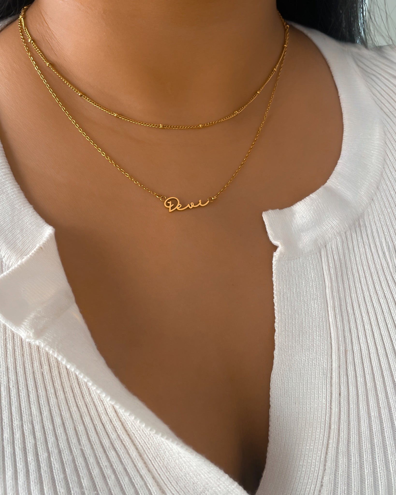 Devi Necklace – Handwritten Script